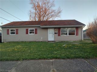 2656 22nd Street NE, Canton, OH 44705