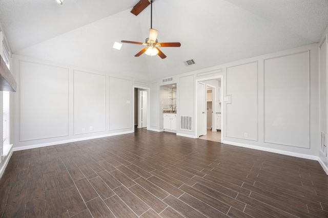 2029 Falcon Ridge Drive A, Carrollton, TX 75010