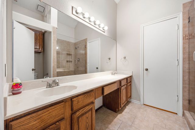 2029 Falcon Ridge Drive A, Carrollton, TX 75010