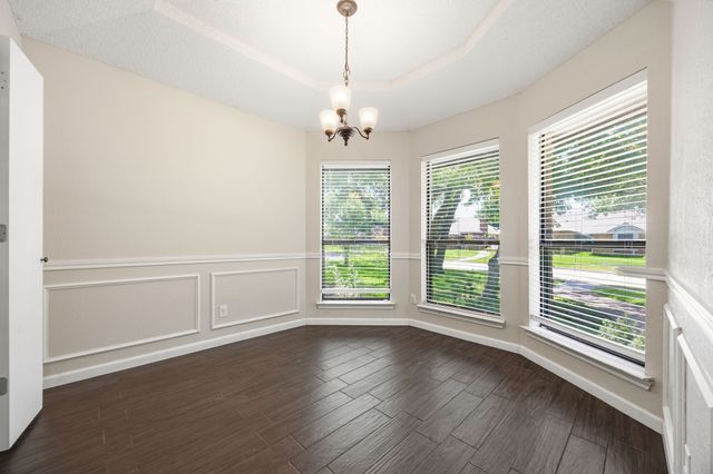 2029 Falcon Ridge Drive A, Carrollton, TX 75010