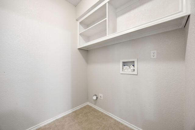 2029 Falcon Ridge Drive A, Carrollton, TX 75010