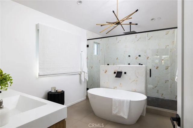 1230 Crystal Cove Way, Seal Beach, CA 90740