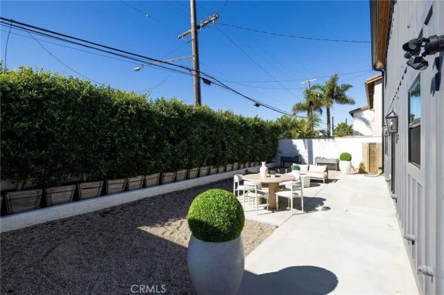 1230 Crystal Cove Way, Seal Beach, CA 90740