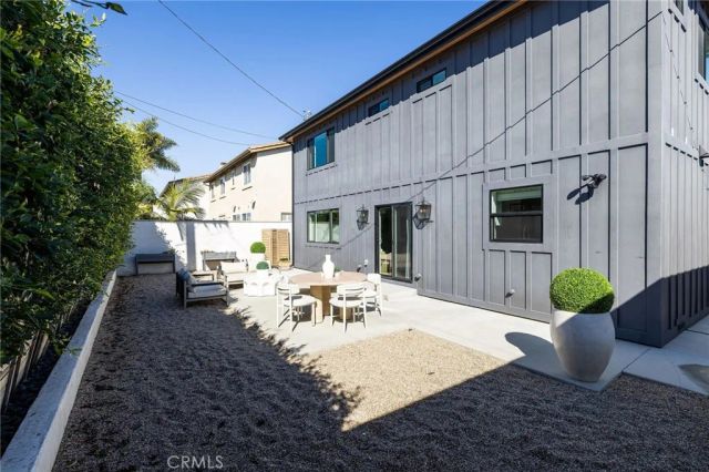1230 Crystal Cove Way, Seal Beach, CA 90740