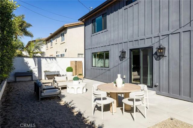1230 Crystal Cove Way, Seal Beach, CA 90740