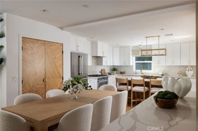 1230 Crystal Cove Way, Seal Beach, CA 90740