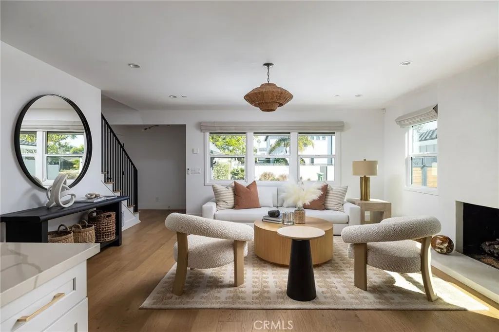 1230 Crystal Cove Way, Seal Beach, CA 90740
