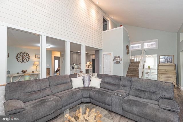 22 HARBORVIEW DR, Ocean Pines, MD 21811