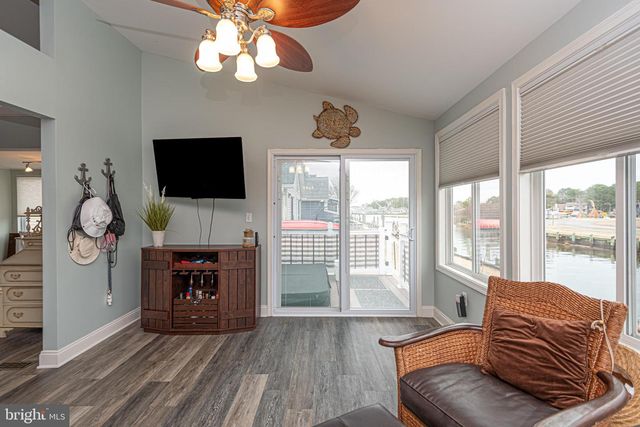 22 HARBORVIEW DR, Ocean Pines, MD 21811