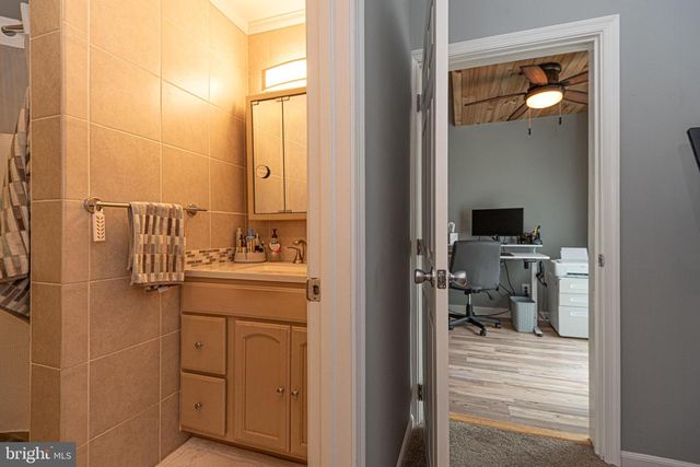 22 HARBORVIEW DR, Ocean Pines, MD 21811