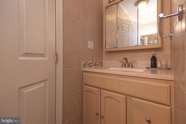 22 HARBORVIEW DR, Ocean Pines, MD 21811