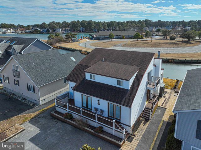 22 HARBORVIEW DR, Ocean Pines, MD 21811