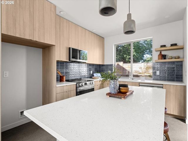 4118 Se Franklin St, Portland, OR 97202