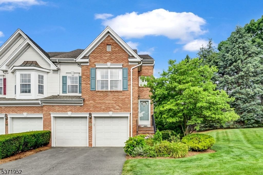 110 Barclay Dr, Nutley Twp., NJ 07110