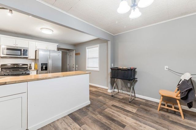 6025 N Cook St, Spokane, WA 99208