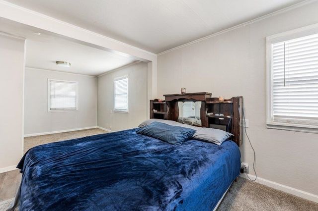 6025 N Cook St, Spokane, WA 99208
