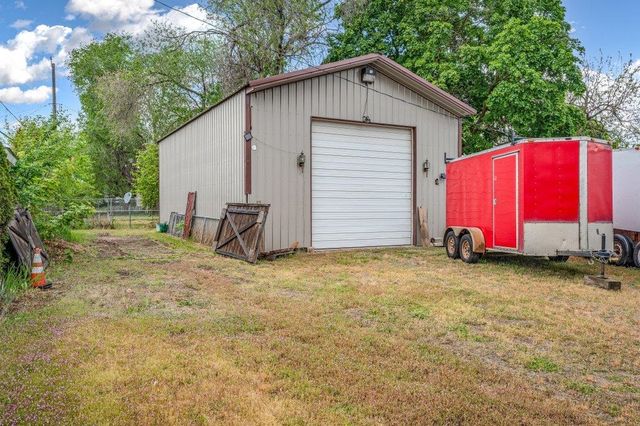 6025 N Cook St, Spokane, WA 99208