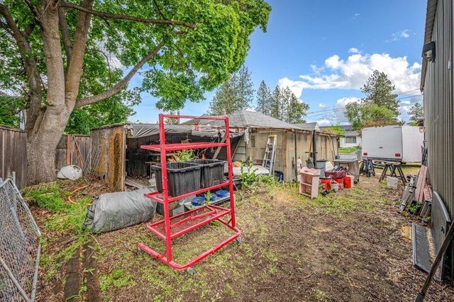 6025 N Cook St, Spokane, WA 99208
