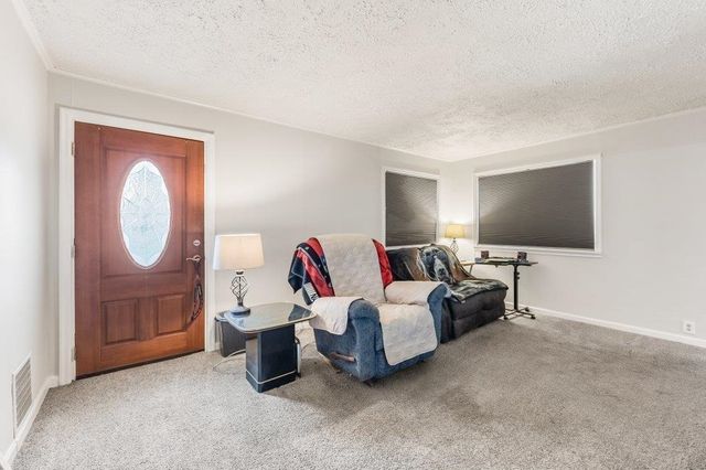 6025 N Cook St, Spokane, WA 99208