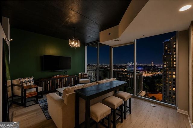 3324 Peachtree Road NE 1616, Atlanta, GA 30326