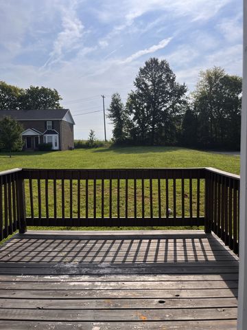 3255 Tower Dr Apt D, Clarksville, TN 37042