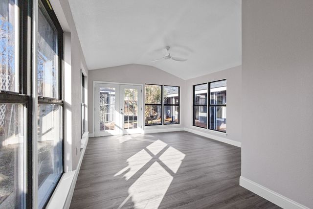 2435 Sharon Street, Dallas, TX 75211