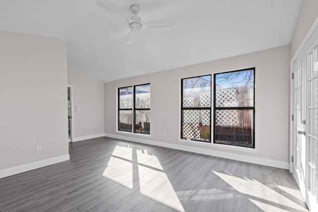 2435 Sharon Street, Dallas, TX 75211