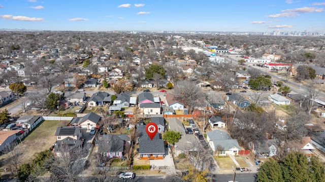 2435 Sharon Street, Dallas, TX 75211