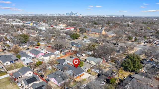 2435 Sharon Street, Dallas, TX 75211