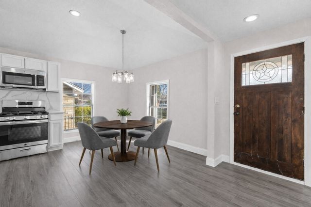 2435 Sharon Street, Dallas, TX 75211