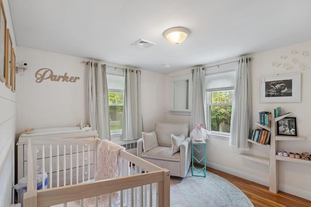 22 Ortins Rd, Hamilton, MA 01982