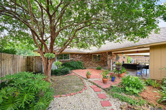 1009 Daventry Dr, Baton Rouge, LA 70808