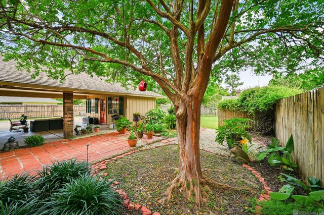 1009 Daventry Dr, Baton Rouge, LA 70808