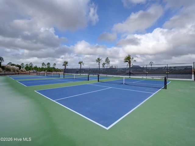 8144 Garden Pointe Drive NE, Leland, NC 28451