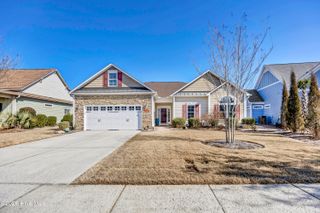 8144 Garden Pointe Drive NE, Leland, NC 28451