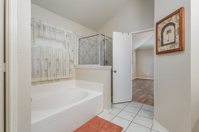 101 Wandering Drive, Forney, TX 75126