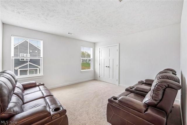 5358 Walnut Ridge Lane, Sheffield Village, OH 44054