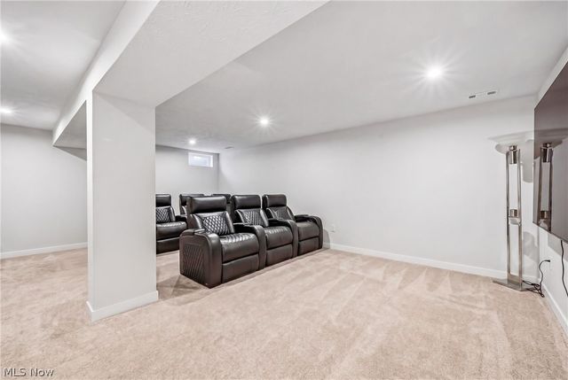 5358 Walnut Ridge Lane, Sheffield Village, OH 44054