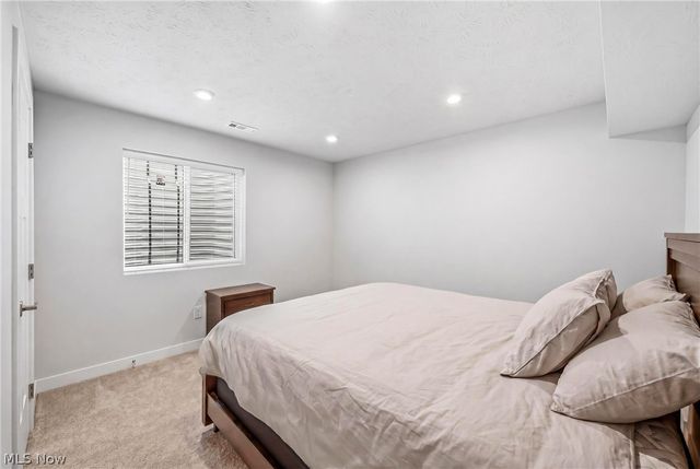 5358 Walnut Ridge Lane, Sheffield Village, OH 44054