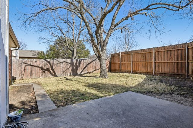 1318 Oak Run Drive, Duncanville, TX 75137