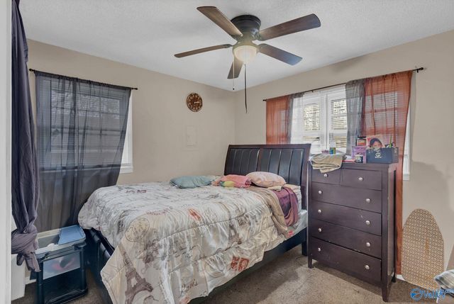 2706 Cave Avenue NW, Huntsville, AL 35810