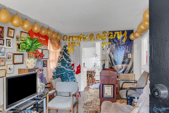 2706 Cave Avenue NW, Huntsville, AL 35810