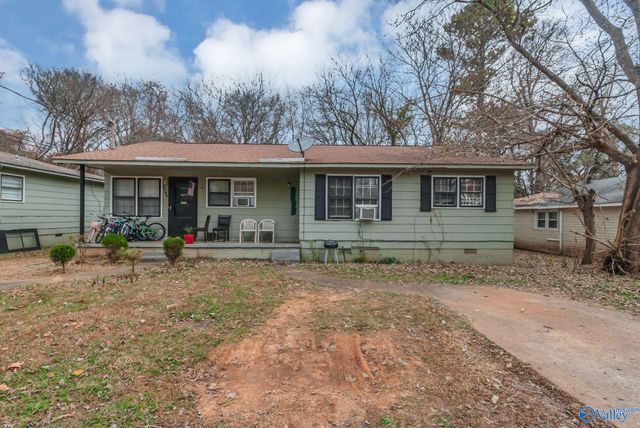 2706 Cave Avenue NW, Huntsville, AL 35810