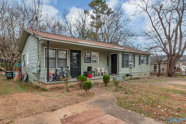 2706 Cave Avenue NW, Huntsville, AL 35810