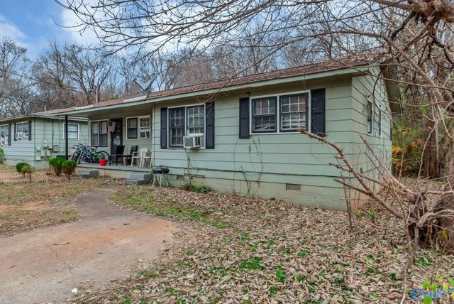 2706 Cave Avenue NW, Huntsville, AL 35810