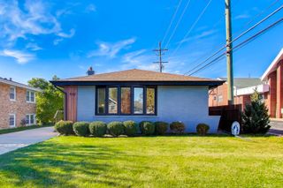 932 N Knight Avenue, Park Ridge, IL 60068