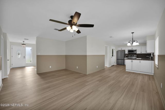 8544 SANCHEZ Road, Jacksonville, FL 32217