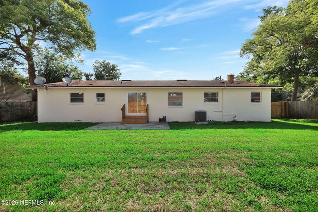 8544 SANCHEZ Road, Jacksonville, FL 32217