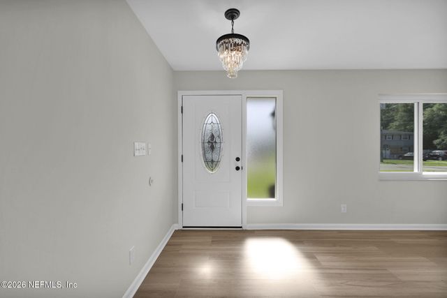 8544 SANCHEZ Road, Jacksonville, FL 32217