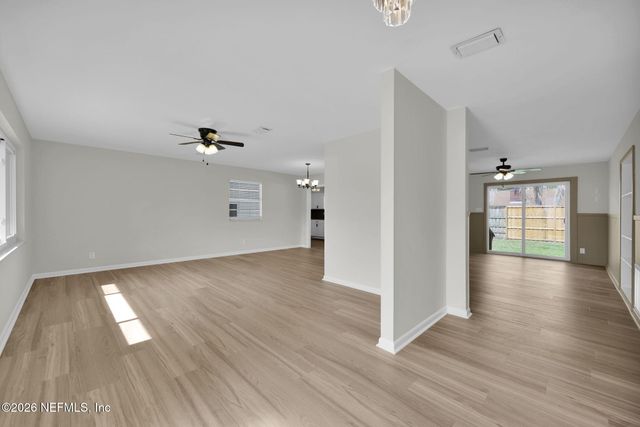 8544 SANCHEZ Road, Jacksonville, FL 32217